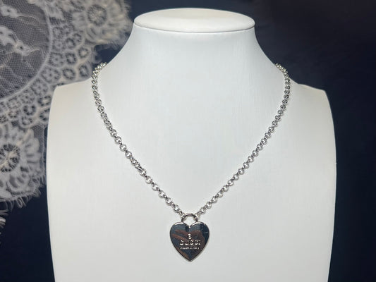Silver Gucci Heart Necklace