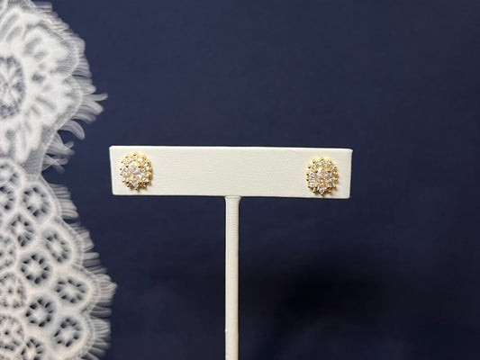 Oval Halo Stud Earrings | Waterproof and Non-Tarnish